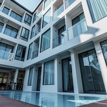 Por Arak Hotell Chiang Mai Exteriör bild