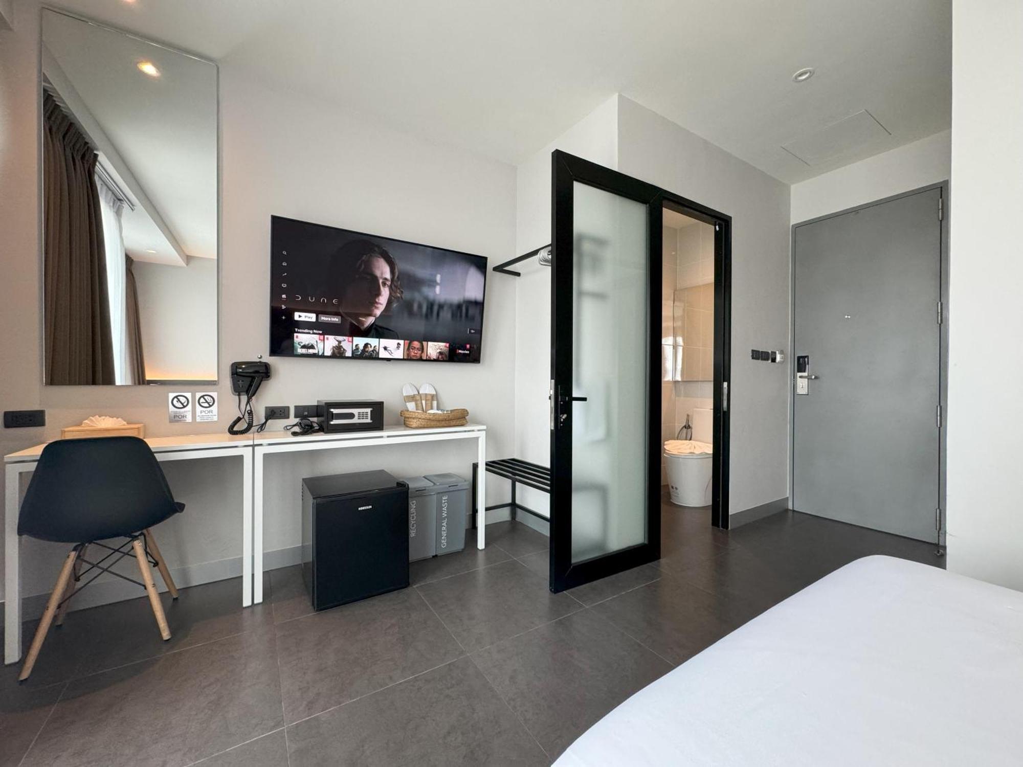 Por Arak Hotell Chiang Mai Exteriör bild